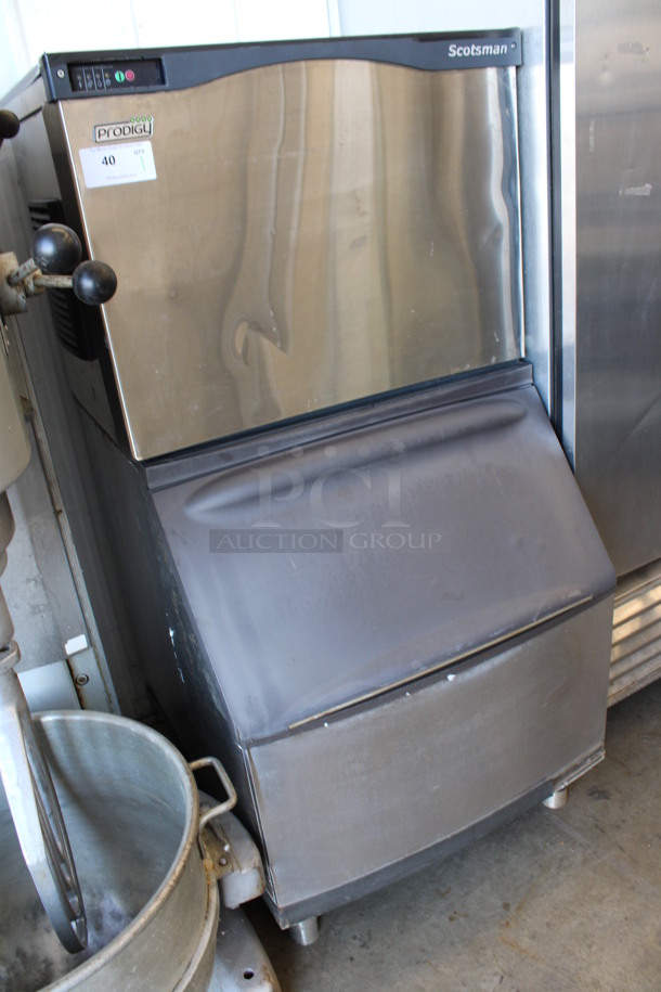 Scotsman Model C0630SA-32B Stainless Steel Commercial Air Cooled Ice Machine Head on Stainless Steel Ice Bin. 208-230 Volts, 1 Phase. 30x34x61 - Image 3 of 5