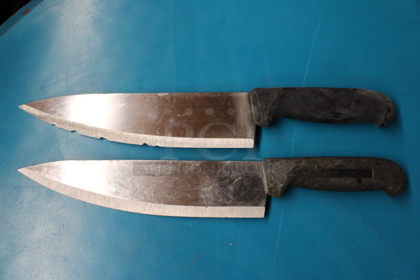 2 Sharpened Stainless Steel Chef Knives. Includes 14