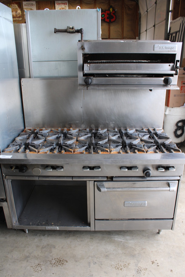 Garland Stainless Steel Commercial Natural Gas Powered 10 Burner Range w/ Oven, Cheese Melter and Back Splash. 59x35x71