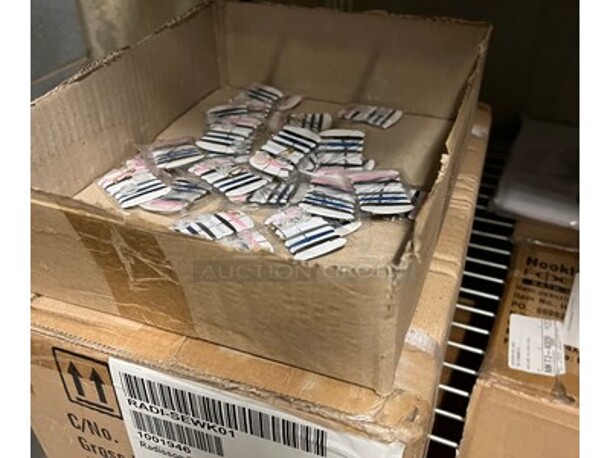 Contents in Room! Lot Includes Metal Shelving Units, Trash Can Liners, BRAND NEW Shower Poofs, BRAND NEW Shower Caps, Sewing Kits, Bigelow Tea Packets, BRAND NEW Tissues, Cleaning Bottles, and More! BUYER MUST REMOVE! Winning Bidder Can Take What They Want From Lot! - Image 8 of 12