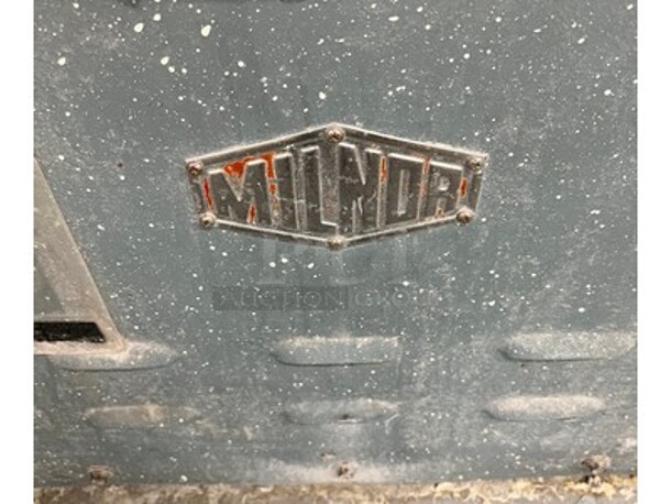 Milnor Model 36026QW 75lb Capacity Industrial Washer! 45x60x80. BUYER MUST REMOVE! ITEM WILL NEED TO BE DISASSEMBLED! - Image 2 of 6