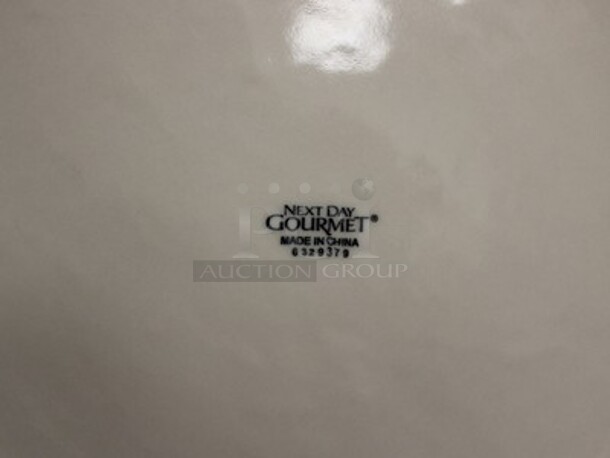 29 Next Day Gourmet 12" Plates. 29X Your Bid! - Image 2 of 2