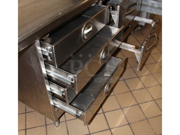 Wells Model RW-26 Stainless Steel Commercial Warming Cabinets, With Utensils and Stainless Steel Table Top. 1 Phase.120 Volt. 114x30x30. BUYER MUST REMOVE! - Image 5 of 7