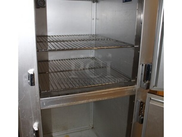 Traulsen Model GNT-1-32 Stainless Steel Commercial Refrigerator/Freezer on Commercial Casters. 115V. 1 Phase. 31x33x30  - Image 2 of 5
