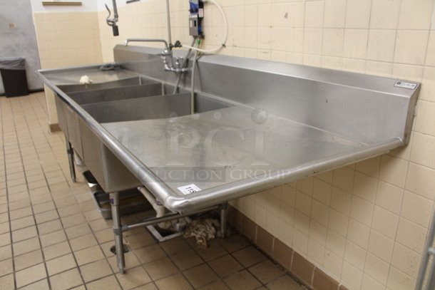 Stainless Steel 3 Bay Sink With Drainboards, Faucet, and Spray Hose. 134x33x38. BUYER MUST REMOVE! - Image 3 of 6