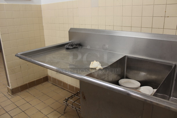 Stainless Steel 3 Bay Sink With Drainboards, Faucet, and Spray Hose. 134x33x38. BUYER MUST REMOVE! - Image 5 of 6
