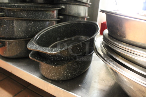 2 Black Metal Oval Steamer Pot w/ White Speckle Pattern. 13x8x3.5. 2 Times Your Bid! (kitchen)