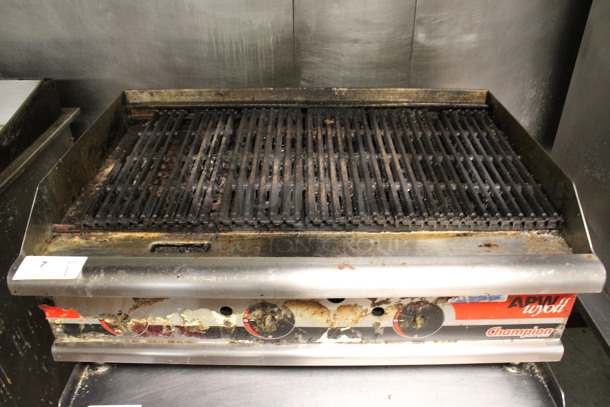 APW Wyott Champion Stainless Steel Commercial Countertop Natural Gas Powered Charbroiler Grill. 36x25x17. (kitchen)