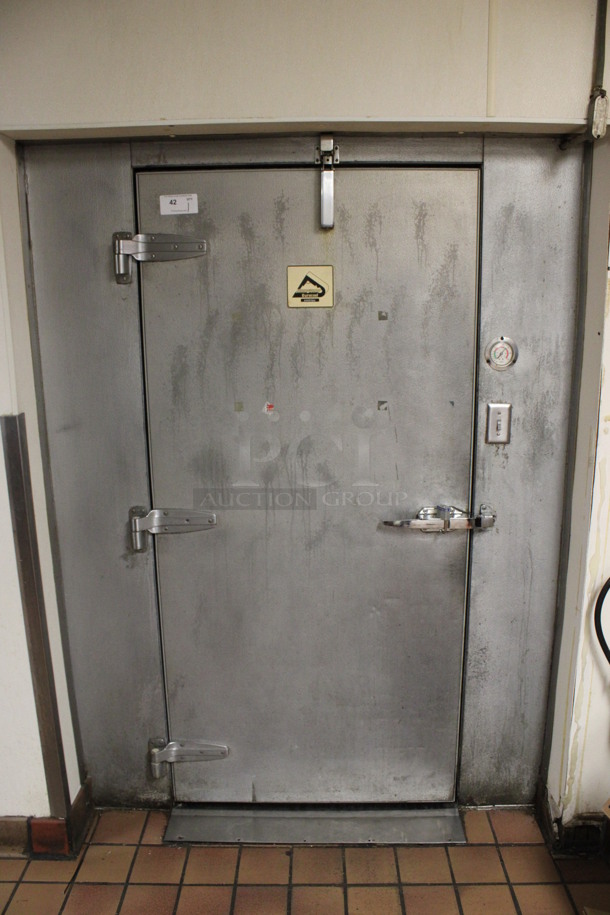 Harford Walk In Combo Box w/ 3 Doors, 2 Condensers and 2 Compressors. Does Not Have Floor. Does Not Come w/ Contents. BUYER MUST REMOVE. 21'x7'x7' Cooler and 6.5'x7'x7' Freezer. 27.5'x7'x7'. (kitchen) - Image 4 of 12