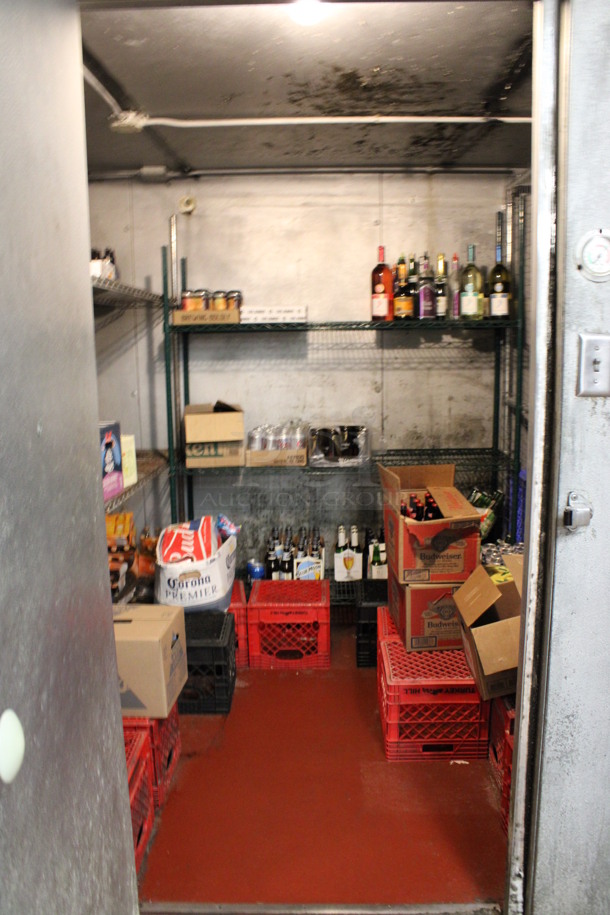 Harford Walk In Combo Box w/ 3 Doors, 2 Condensers and 2 Compressors. Does Not Have Floor. Does Not Come w/ Contents. BUYER MUST REMOVE. 21'x7'x7' Cooler and 6.5'x7'x7' Freezer. 27.5'x7'x7'. (kitchen) - Image 5 of 12