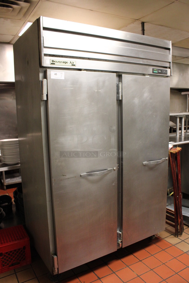 Beverage Air Model ER48-1AS Stainless Steel Commercial 2 Door Reach In Cooler on Commercial Casters. 115 Volts, 1 Phase. 52x34x84.5. (kitchen) - Image 7 of 7