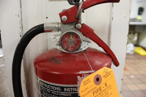 Ansul Sentry Wet Chemical Fire Extinguisher. BUYER MUST REMOVE. 6x7x20. (kitchen) - Image 4 of 5