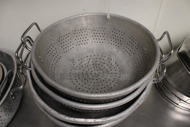 4 Various Metal Colanders. Includes 17.5x15.5x7. 4 Times Your Bid! (kitchen) - Image 2 of 4