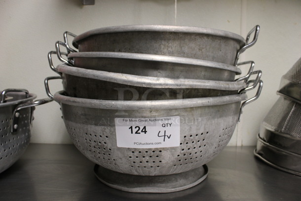 4 Various Metal Colanders. Includes 17.5x15.5x7. 4 Times Your Bid! (kitchen) - Image 4 of 4