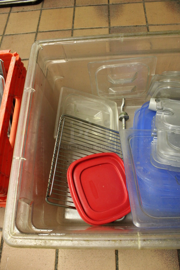 ALL ONE MONEY! Lot of Various Poly Lids in Poly Clear Bin! (kitchen) - Image 4 of 5