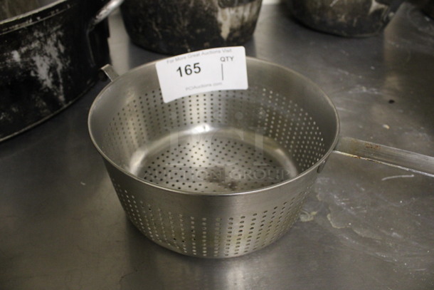 Metal Colander Sauce Pot. 17x8.5x4. (kitchen) - Image 2 of 3