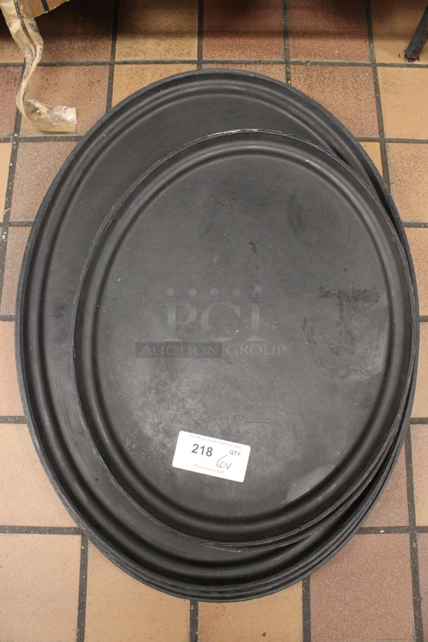 6 Various Black Oval Serving Trays. Includes 24x19.5x1.5, 31.5x23.5x1.5. 6 Times Your Bid! (kitchen)