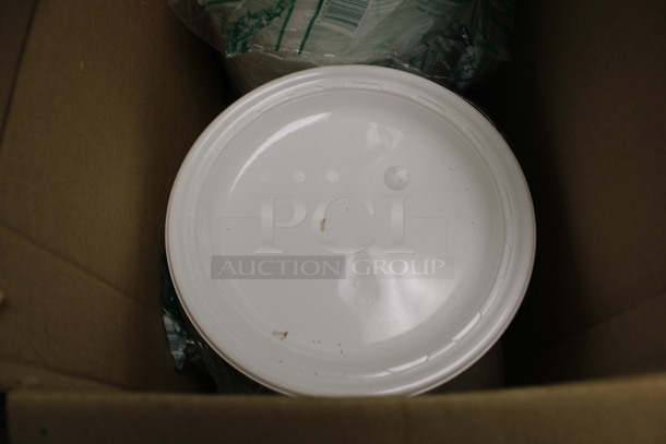 ALL ONE MONEY! Lot of Disposable Plates! (kitchen) - Image 2 of 4