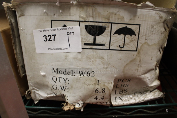 BRAND NEW IN BOX! Metal Commercial Countertop 2 Head Warming Lamp. 115 Volts, 1 Phase. 14.5x19x30. (kitchen) - Image 4 of 5