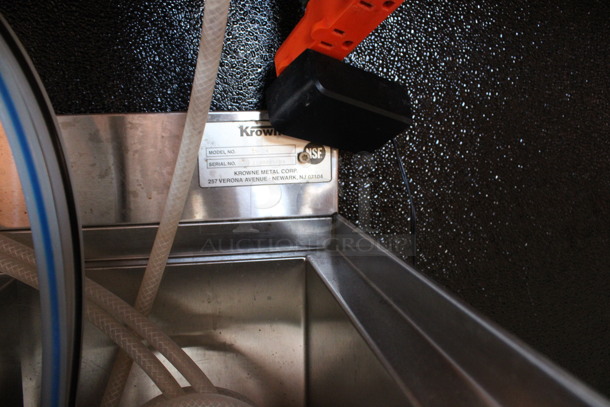 Stainless Steel Commercial Ice Bin w/ 2 Speedwells and Cold Plate. 28x27x32.5. (bar) - Image 4 of 6