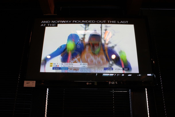 LG 50" Television. Buyer Must Pick Up - We Will Not Ship This Item. Tested and Working! BUYER MUST REMOVE. (bar) - Image 5 of 6