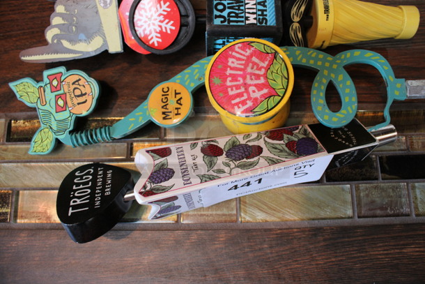 5 Various Beer Tap Handles; Bud Light, Broken Heels, Jolly Traveler, Magic Hat and Troegs. Includes 11". 5 Times Your Bid! (bar) - Image 3 of 4