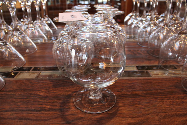 12 Wine Glasses. 3.5x3.5x4.5. 12 Times Your Bid! (bar)