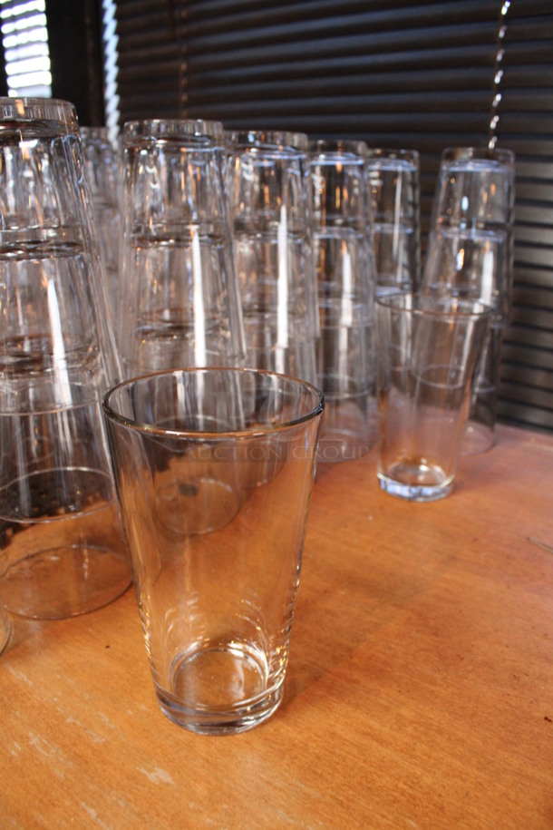 24 Beverage Glasses. 3.5x3.5x6. 24 Times Your Bid! (bar) - Image 2 of 3