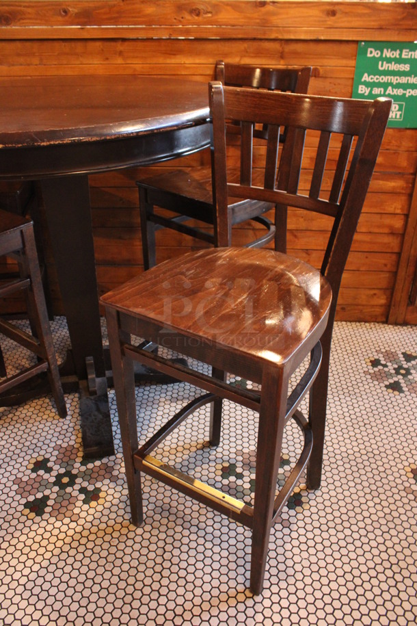 ALL ONE MONEY! Lot of Round Bar Height Table and 4 Wooden Bar Height Chairs. 42x42x43, 17x18x44. (dining room) - Image 2 of 5