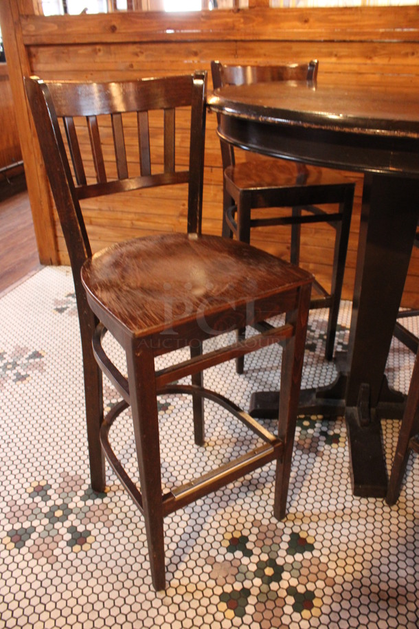 ALL ONE MONEY! Lot of Round Bar Height Table and 4 Wooden Bar Height Chairs. 42x42x43, 17x18x44. (dining room) - Image 2 of 5