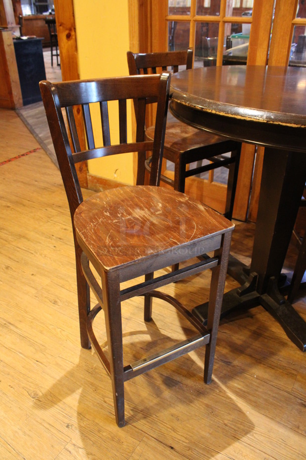 ALL ONE MONEY! Lot of Round Bar Height Table and 4 Wooden Bar Height Chairs. 42x42x43, 17x18x44. (billiards room) - Image 2 of 5
