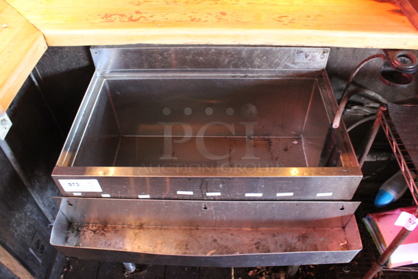 Stainless Steel Commercial Ice Bin w/ Speedwell. 30x23x33. (bar on patio) - Image 3 of 5