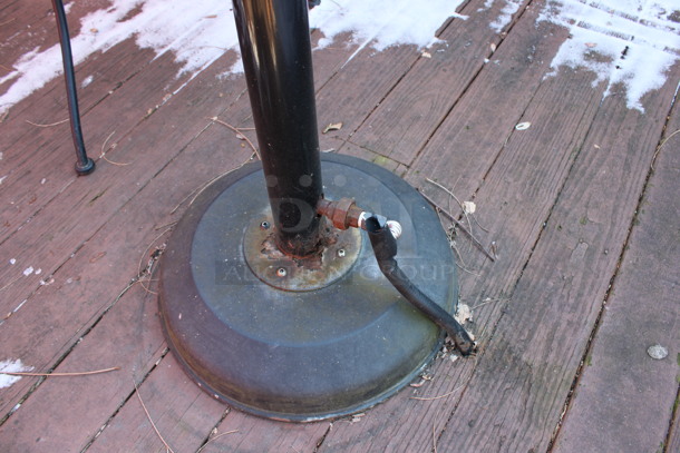 2011 Sunglo Metal Commercial Natural Gas Powered Patio Heater. Unit Does Not Work. BUYER MUST REMOVE. 32x32x95. (patio) - Image 3 of 5