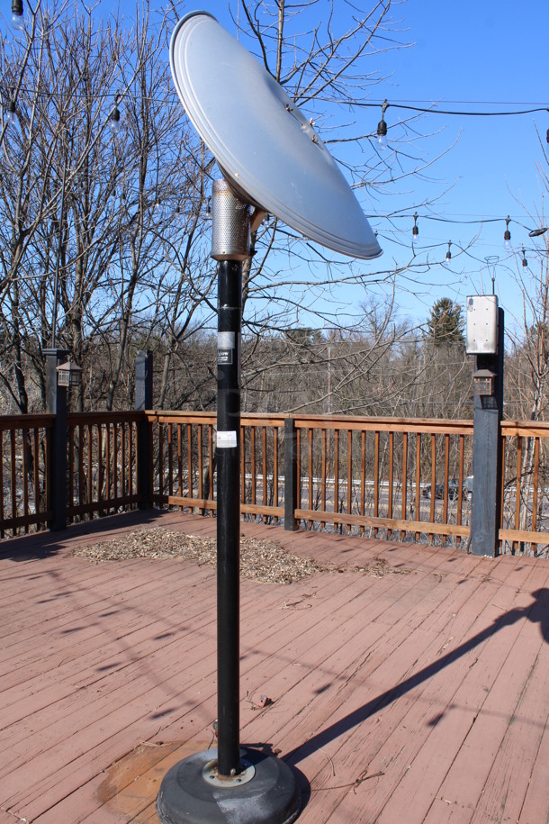 2011 Sunglo Model A242 Metal Commercial Natural Gas Powered Patio Heater. Unit Does Not Work. BUYER MUST REMOVE. 32x32x95. (patio) - Image 2 of 5