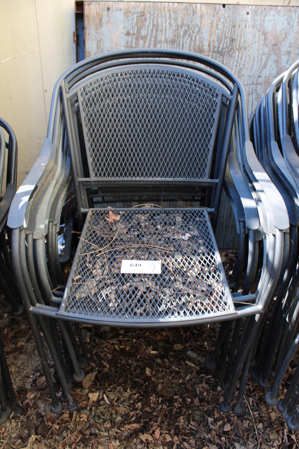 9 Black Mesh Patio Chairs w/ Arm Rests. 23x19x34. 9 Times Your Bid! (outside behind kitchen)