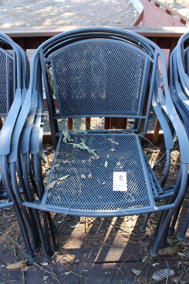 5 Black Mesh Patio Chairs w/ Arm Rests. 23x20x33. 5 Times Your Bid! (backyard)