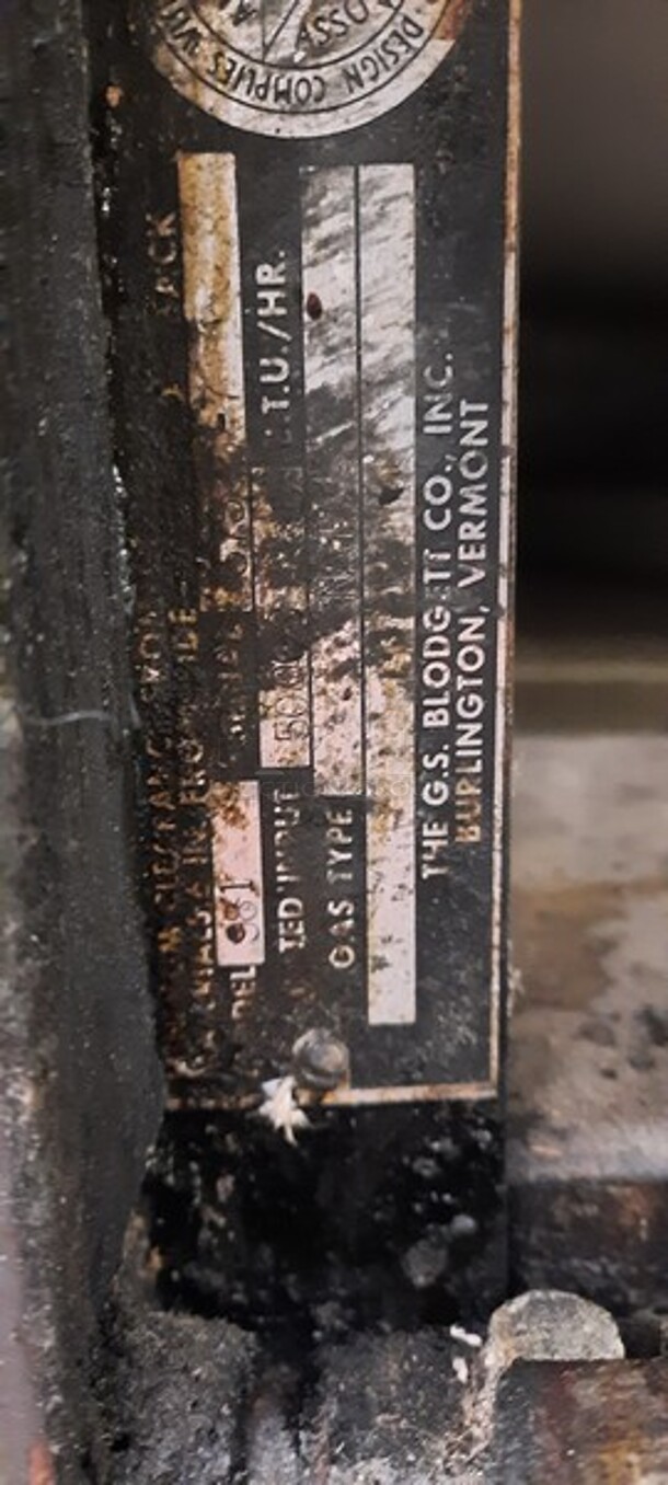 Blodgett Model 981 Metal Commercial Gas Powered Double Deck Pizza Oven. 60x41x38. Unit Was In Working Condition When Restaurant Closed. (bakery kitchen) - Image 10 of 10