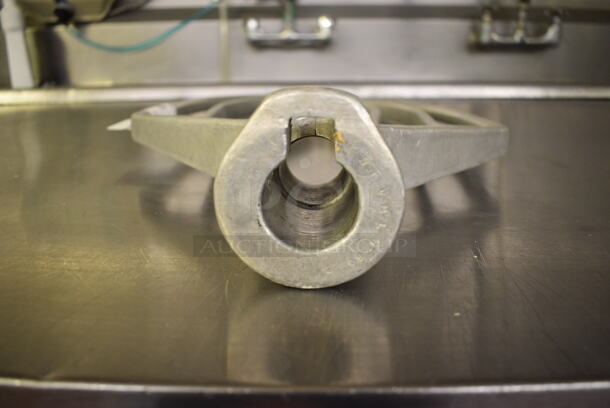 Hobart Model VMLH60 Metal Commercial 60 Quart Paddle Attachment for Mixer. 12x3.5x19.5. (bakery kitchen) - Image 4 of 5