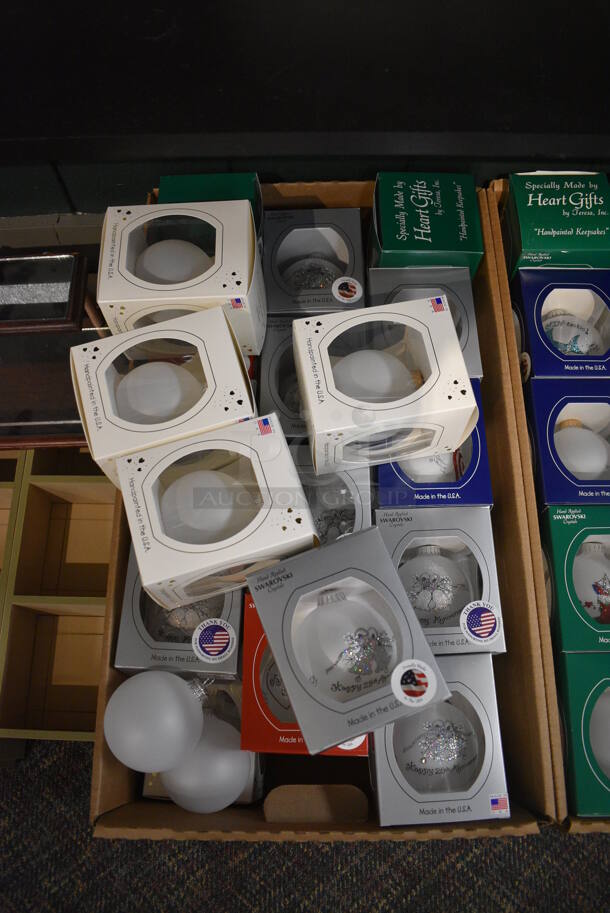 ALL ONE MONEY! Lot of Various Ornaments and Boxes! (garden center) - Image 3 of 5