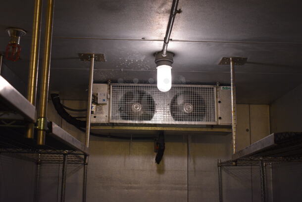 8'x13.5'x8.5' Walk In Freezer w/ Ramp. Does Not Include Contents. Compressor Will Be Taken Down From Roof Prior To Pick Up Day. BUYER MUST REMOVE. Unit Was In Working Condition When Restaurant Closed. (bakery kitchen) - Image 6 of 10