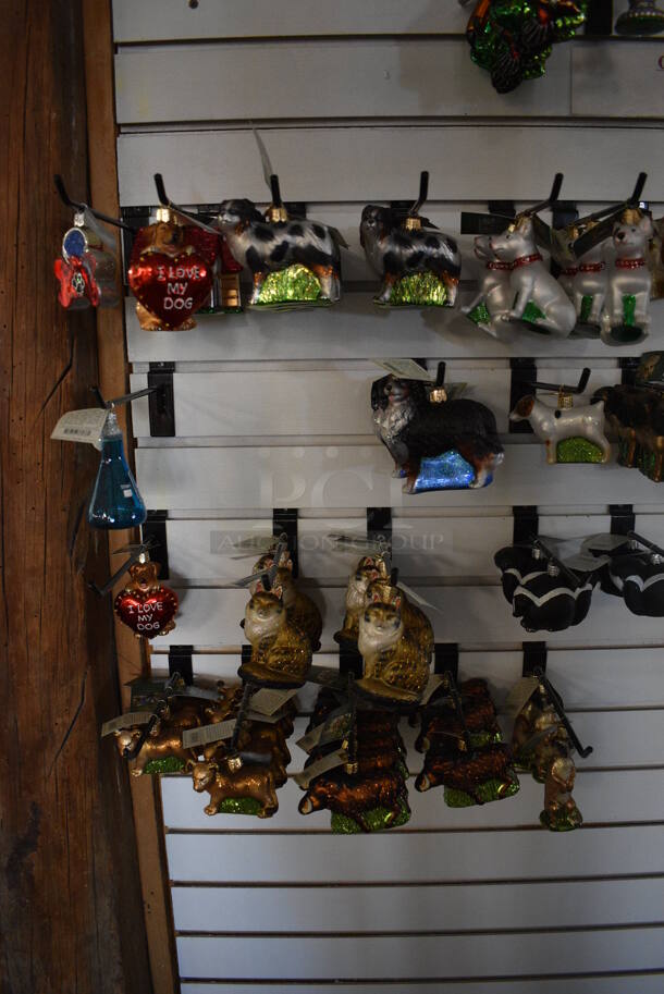 ALL ONE MONEY! Lot of Various Ornaments! BUYER MUST REMOVE. (garden center)  - Image 3 of 5