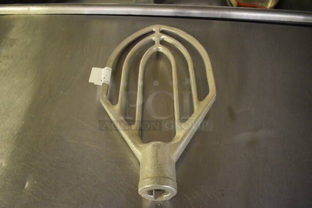 Hobart Model VMLH40B Metal Commercial 40 Quart Paddle Attachment for Mixer. 10x3x18.5. (bakery kitchen) - Image 5 of 5
