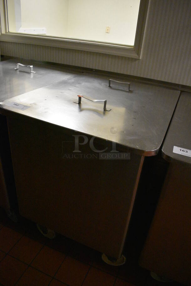 Stainless Steel Commercial Washing Bin w/ Lid on Commercial Casters. 27.5x36x36. (kitchen hallway) - Image 2 of 5