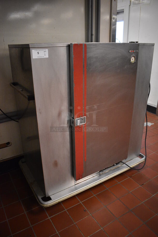 Carter Hoffmann Stainless Steel Commercial Electric Powered Warming Holding Cabinet on Commercial Casters. 125 Volts, 1 Phase. 50x31x53. Unit Was In Working Condition When Restaurant Closed. (kitchen) - Image 3 of 10