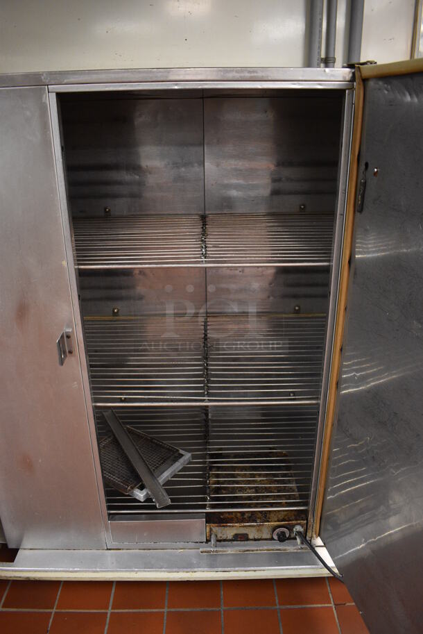 Carter Hoffmann Stainless Steel Commercial Electric Powered Warming Holding Cabinet on Commercial Casters. 125 Volts, 1 Phase. 50x31x53. Unit Was In Working Condition When Restaurant Closed. (kitchen) - Image 4 of 10