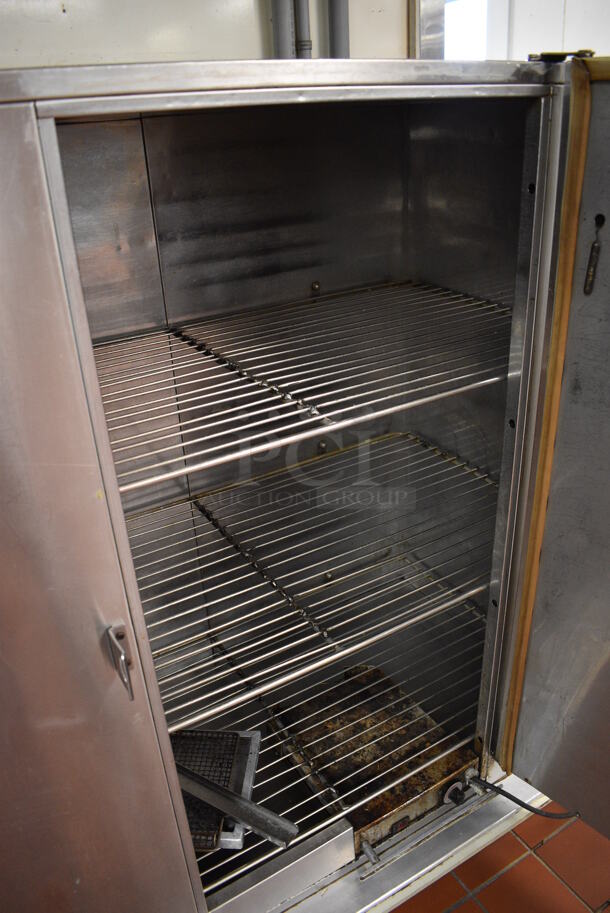 Carter Hoffmann Stainless Steel Commercial Electric Powered Warming Holding Cabinet on Commercial Casters. 125 Volts, 1 Phase. 50x31x53. Unit Was In Working Condition When Restaurant Closed. (kitchen) - Image 6 of 10
