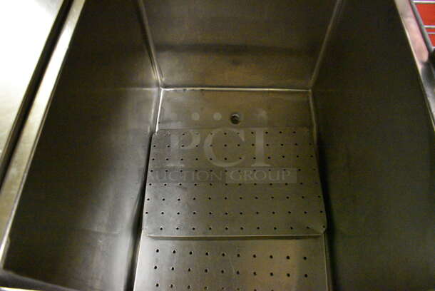 Stainless Steel Commercial Washing Bin w/ Lid on Commercial Casters. 27.5x36x36. (kitchen hallway) - Image 3 of 4