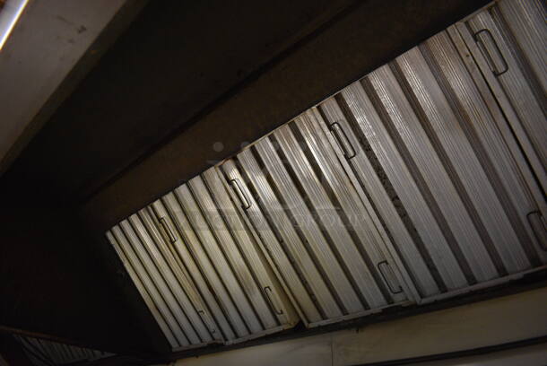 9.25' Stainless Steel Commercial Grease Hood w/ Filters. BUYER MUST REMOVE. 111x48x26. (kitchen) - Image 2 of 5