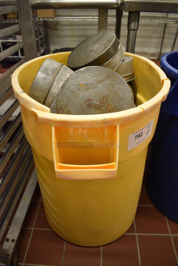 ALL ONE MONEY! Lot of Metal Round Baking Pans in Yellow Poly Trash Can! Includes 8.25x8.25x2. (bakery kitchen) - Image 4 of 4