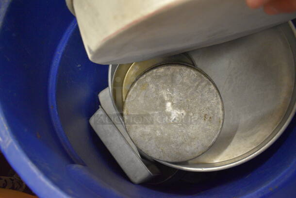 ALL ONE MONEY! Lot of Metal Round Baking Pans in Blue Poly Trash Can! Includes 14.5x14.5x3. (bakery kitchen) - Image 3 of 4